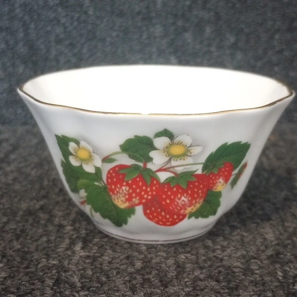Royal Grafton Fine Bone China. Strawberry & Floral Design, White Red Green Gold